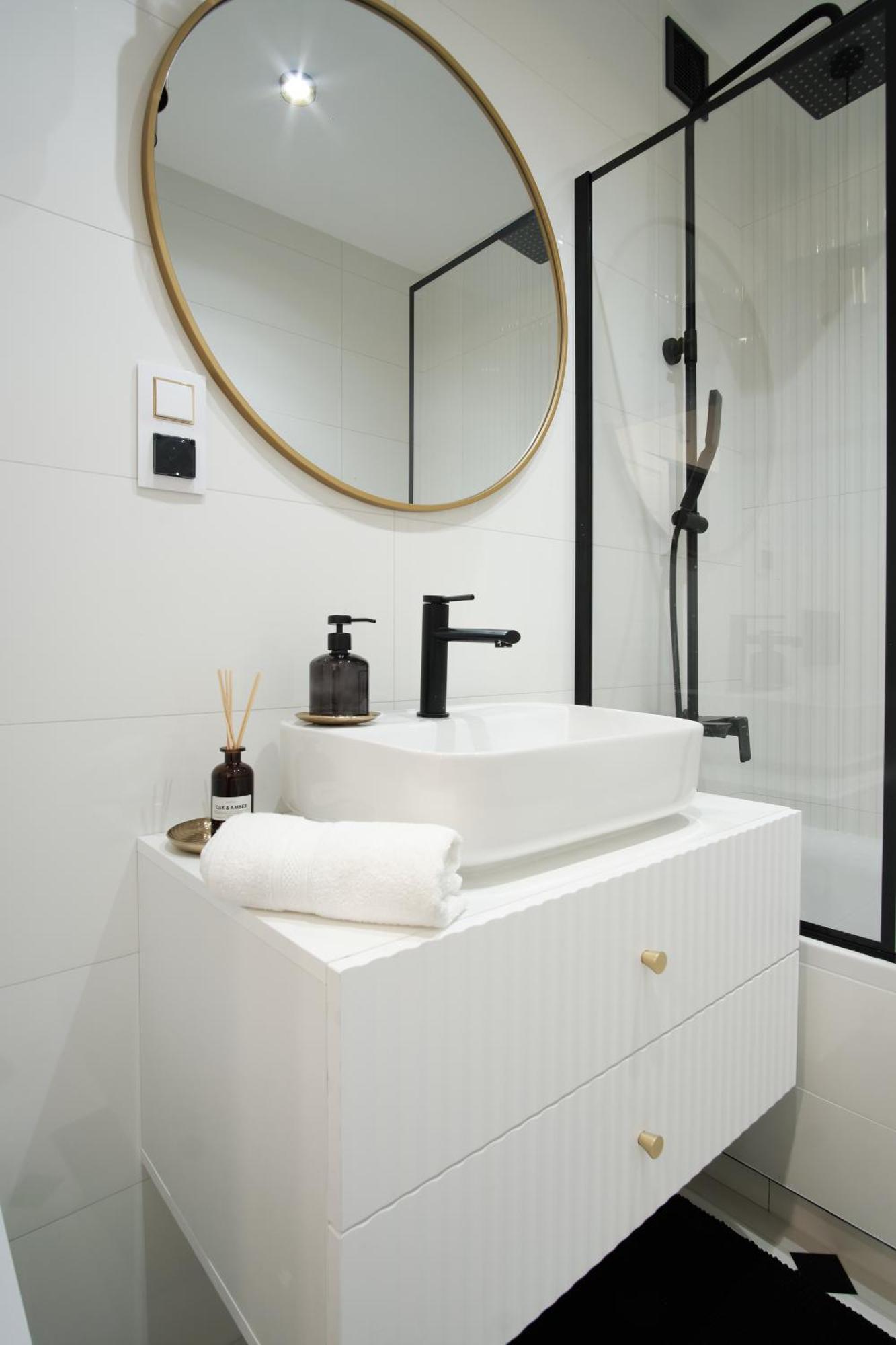 Ivory Angel Home-sea Gdańsk