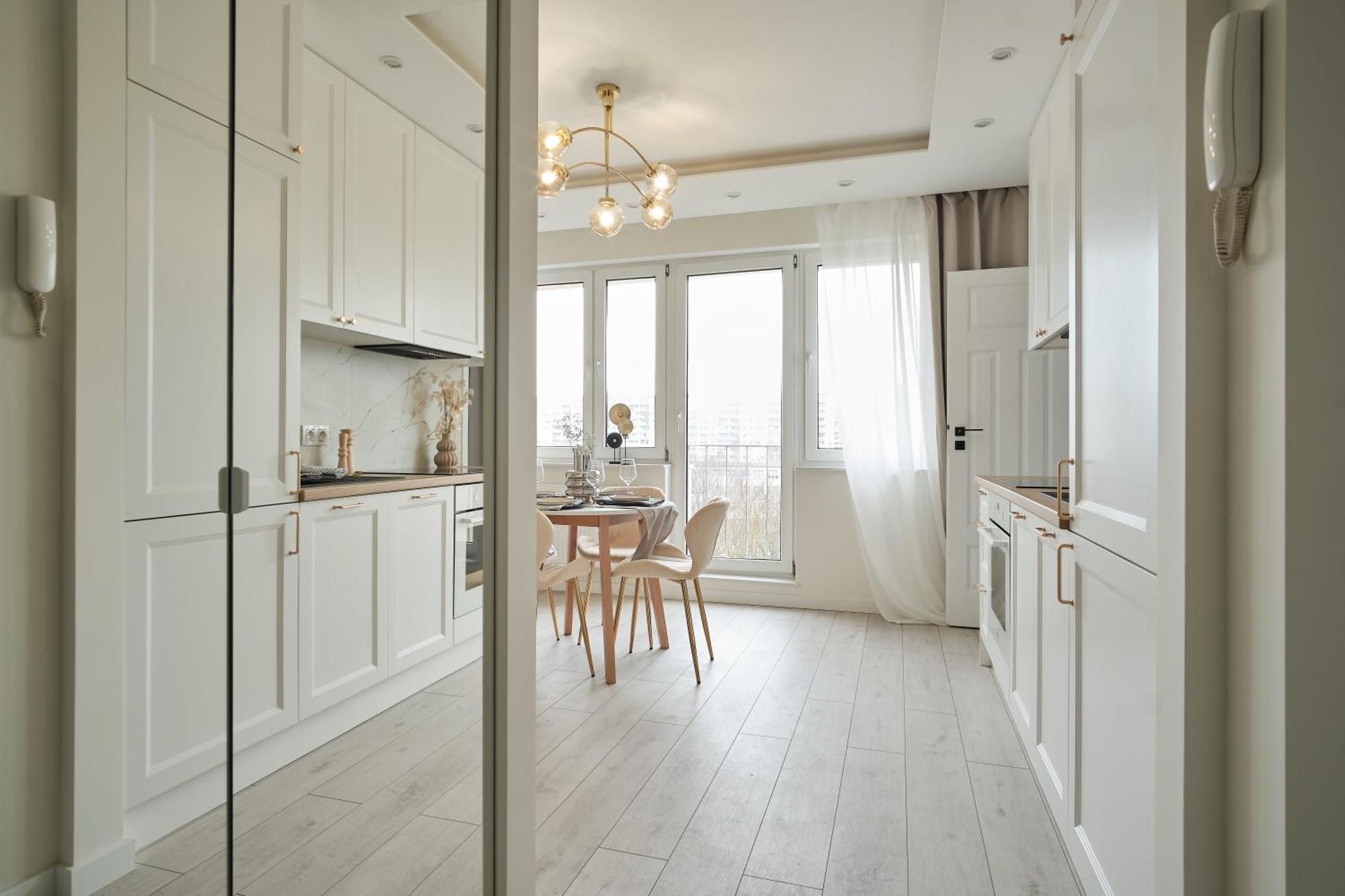 Ivory Angel Home-sea *